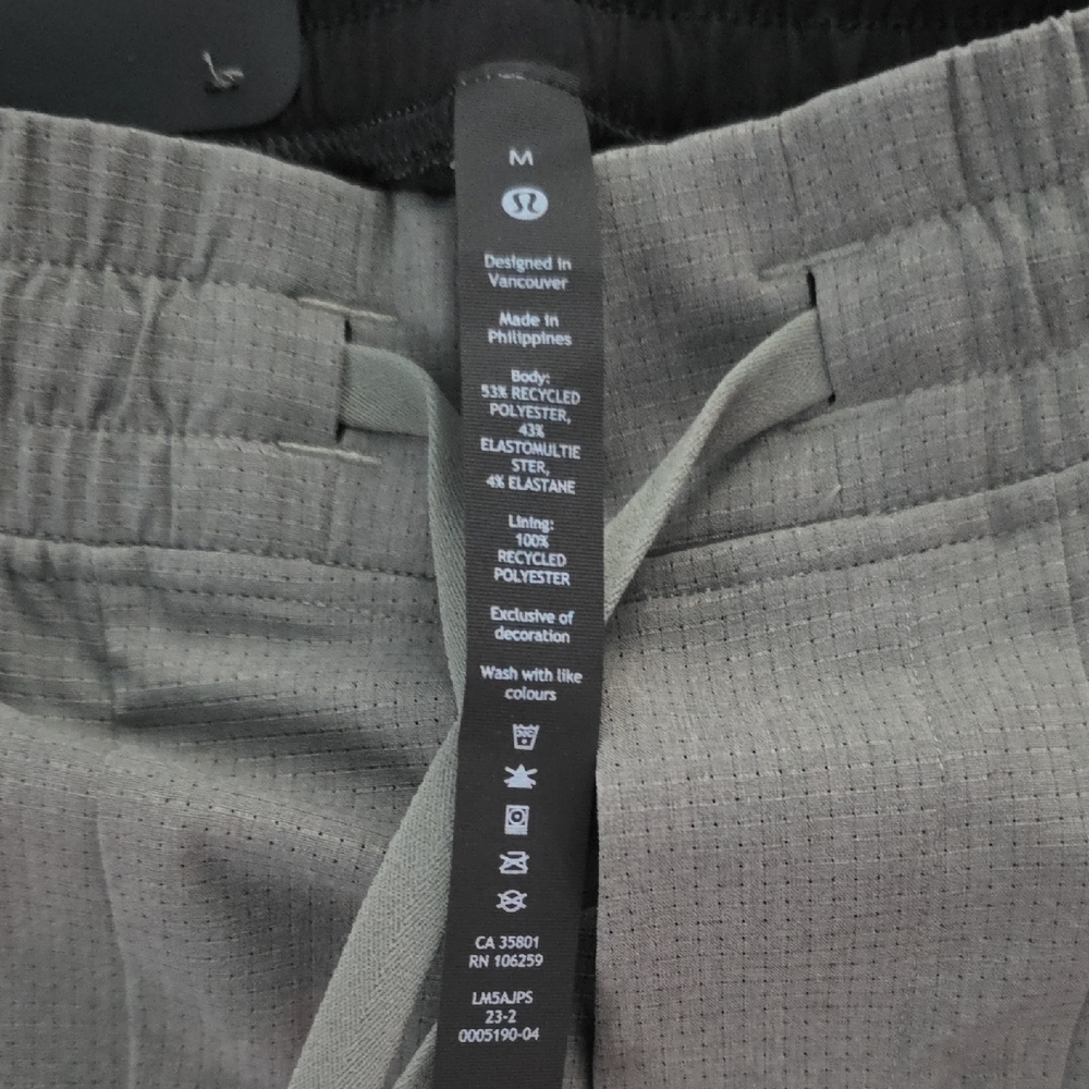 lululemon athletica Men's Joggers - Picture 3 of 4